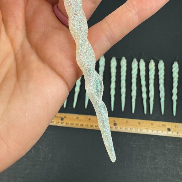 12 Vtg 5inch Hard Plastic Twist Icicle Glitter White Iridescent Ornament Xmas - Picture 6 of 10